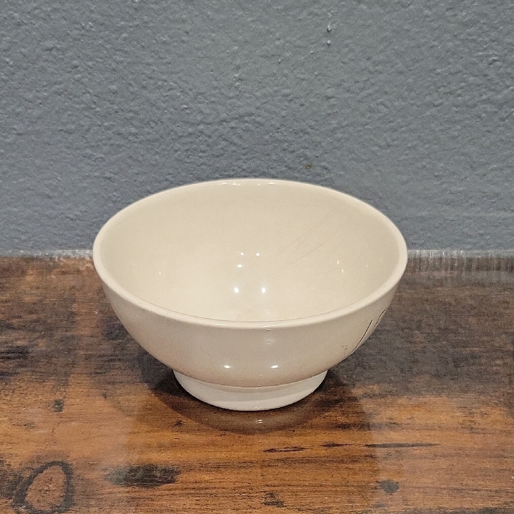 White Bowl with 'Let's Eat' Text - Picture 6 of 7